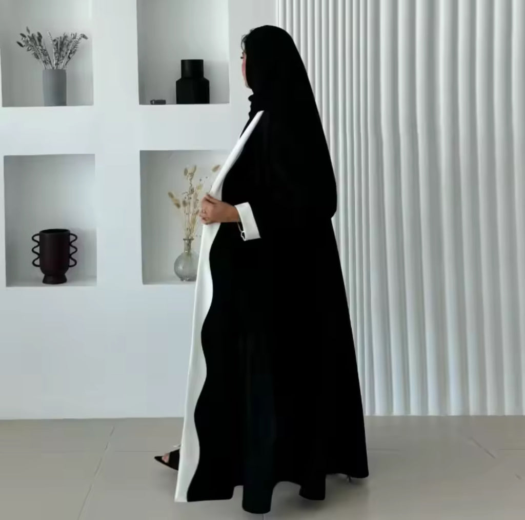 Noir Line Abaya