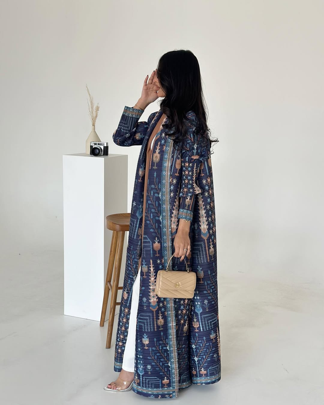 Nura Modestwear (نورا)